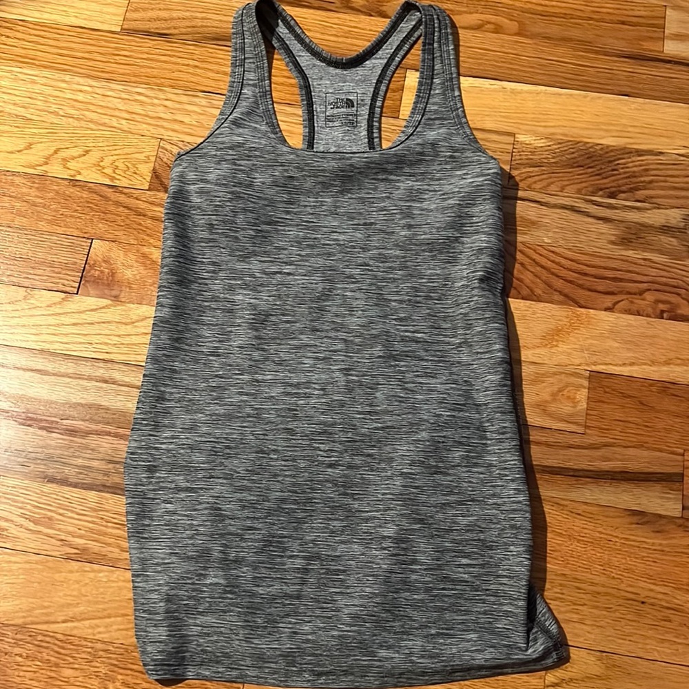 Great condition The North Face tank